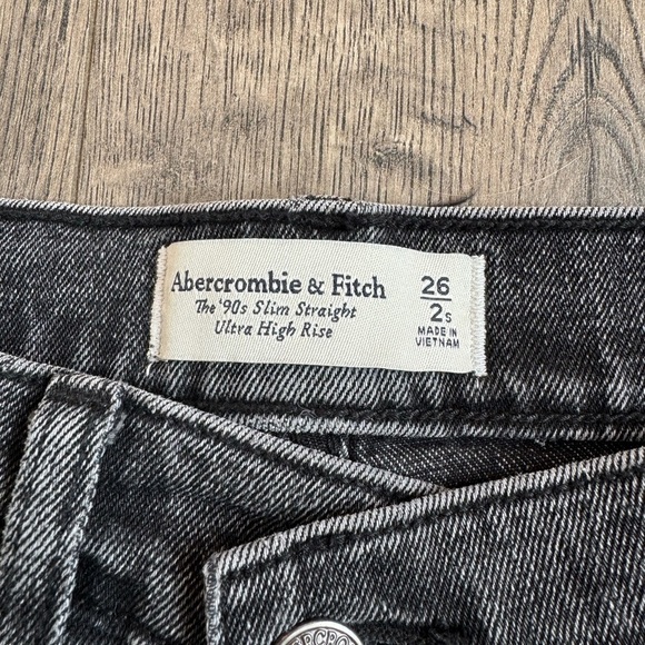 Abercrombie & Fitch The 90’s Slim Straight Ultra High Rise- 26 - Picture 5 of 7